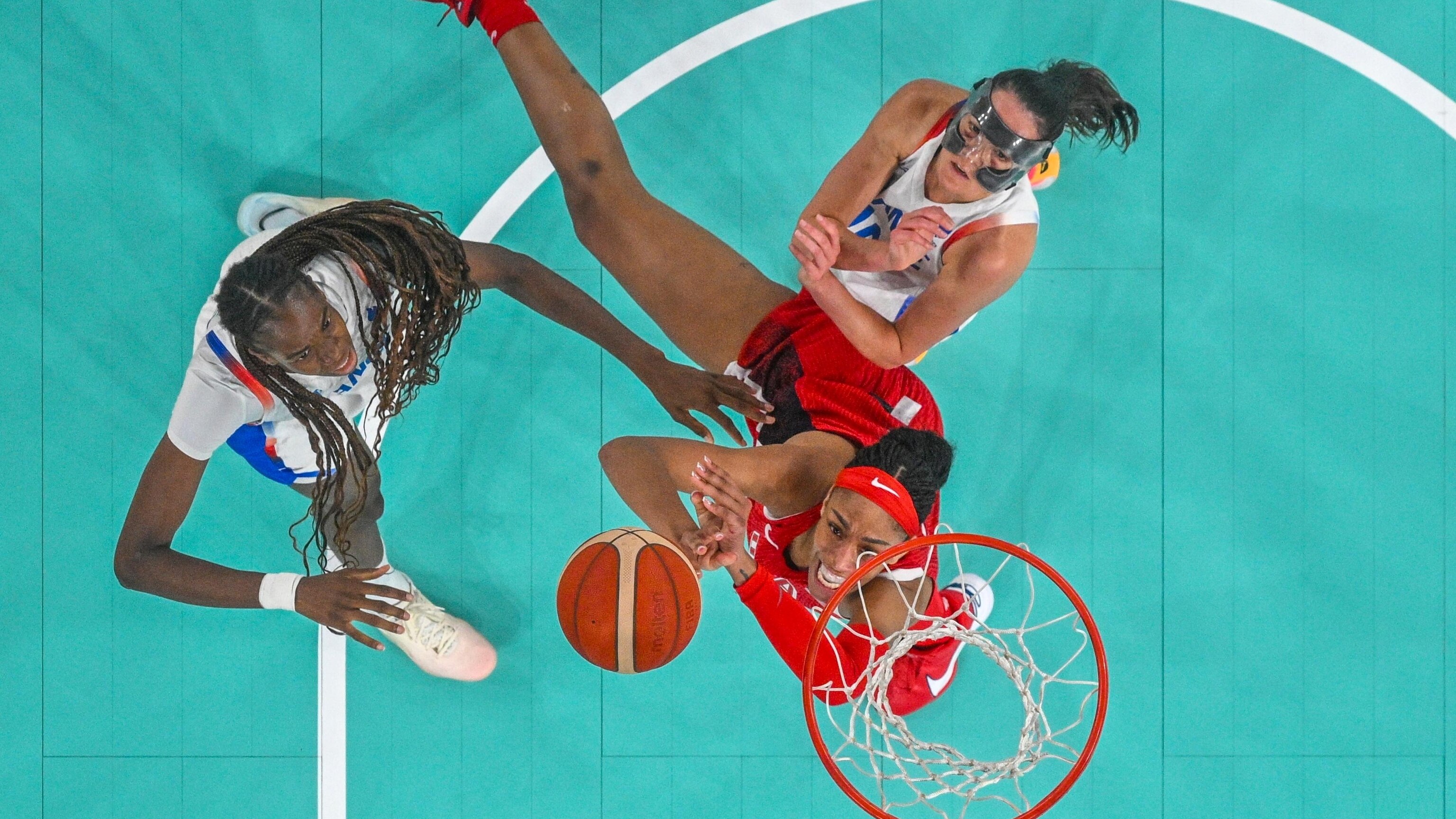 A’ja Wilson, US women hold off France to win eighth straight Olympic basketball gold medal