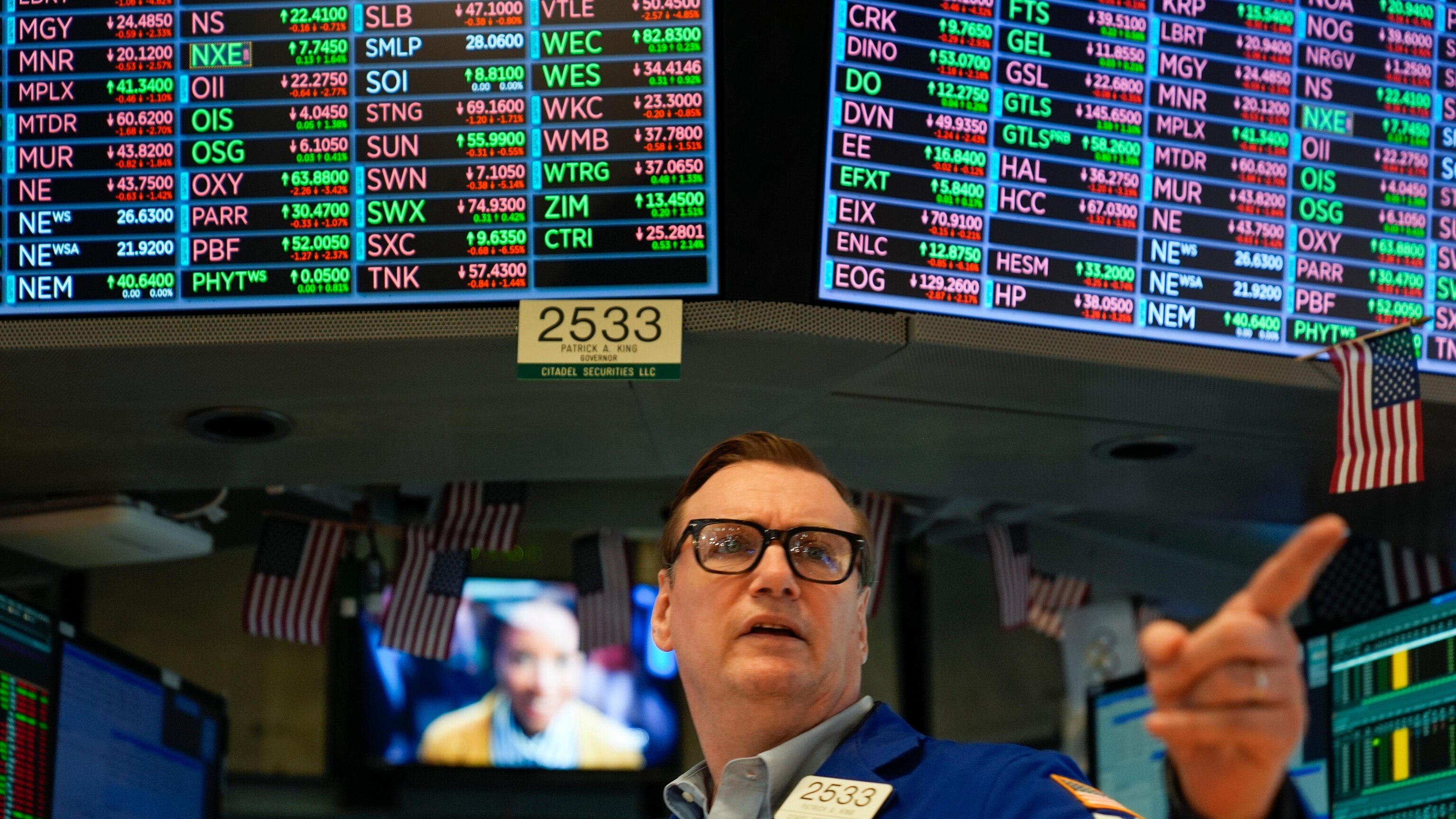 Stock market today: Global markets wobble after Fed sticks with current interest rates