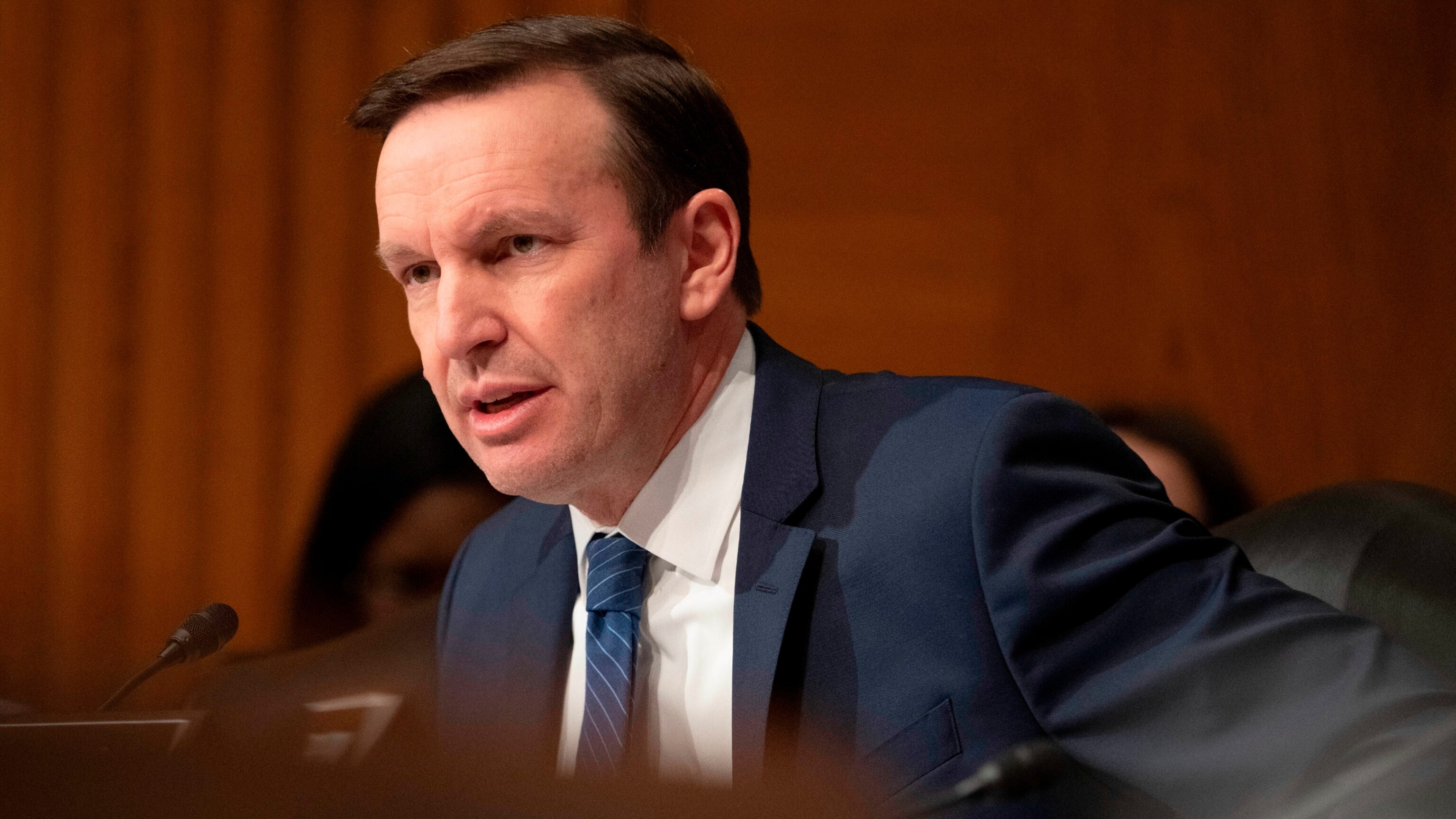 Connecticut Democrats unanimously nominate Sen. Murphy for third term