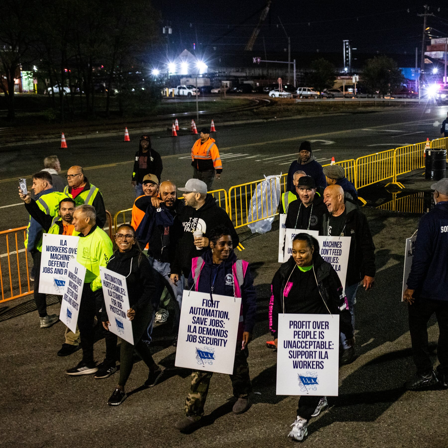 Port Strike Begins on East and Gulf Coasts