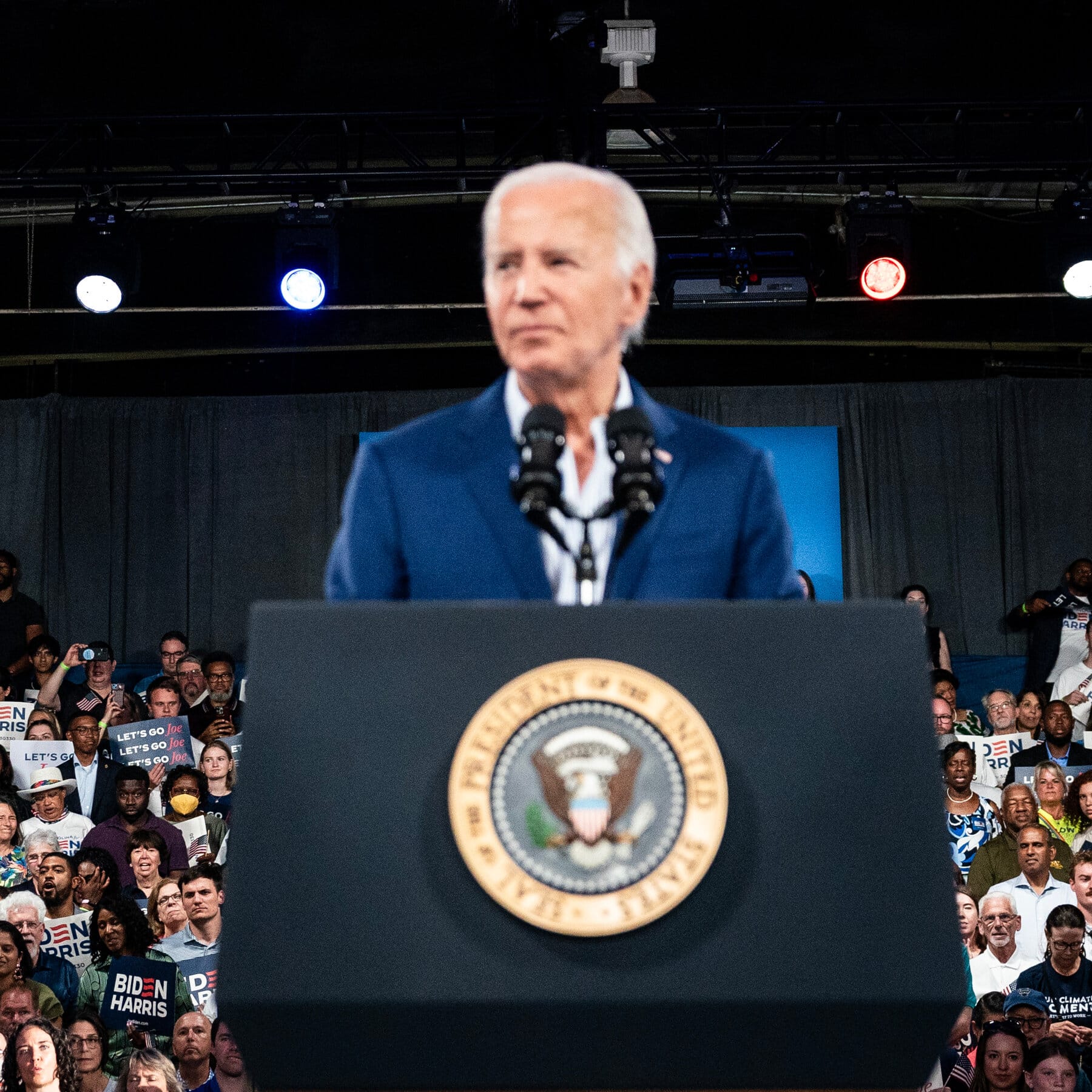 In a Staring Contest With Democratic Voters, Joe Biden Hasn’t Blinked