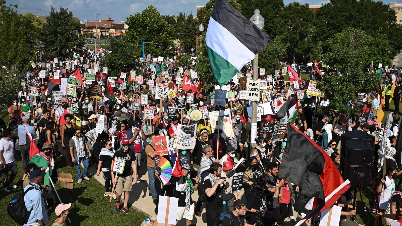 DNC panelists discuss war in Gaza as Harris tries to ease tension with pro-Palestinian activists