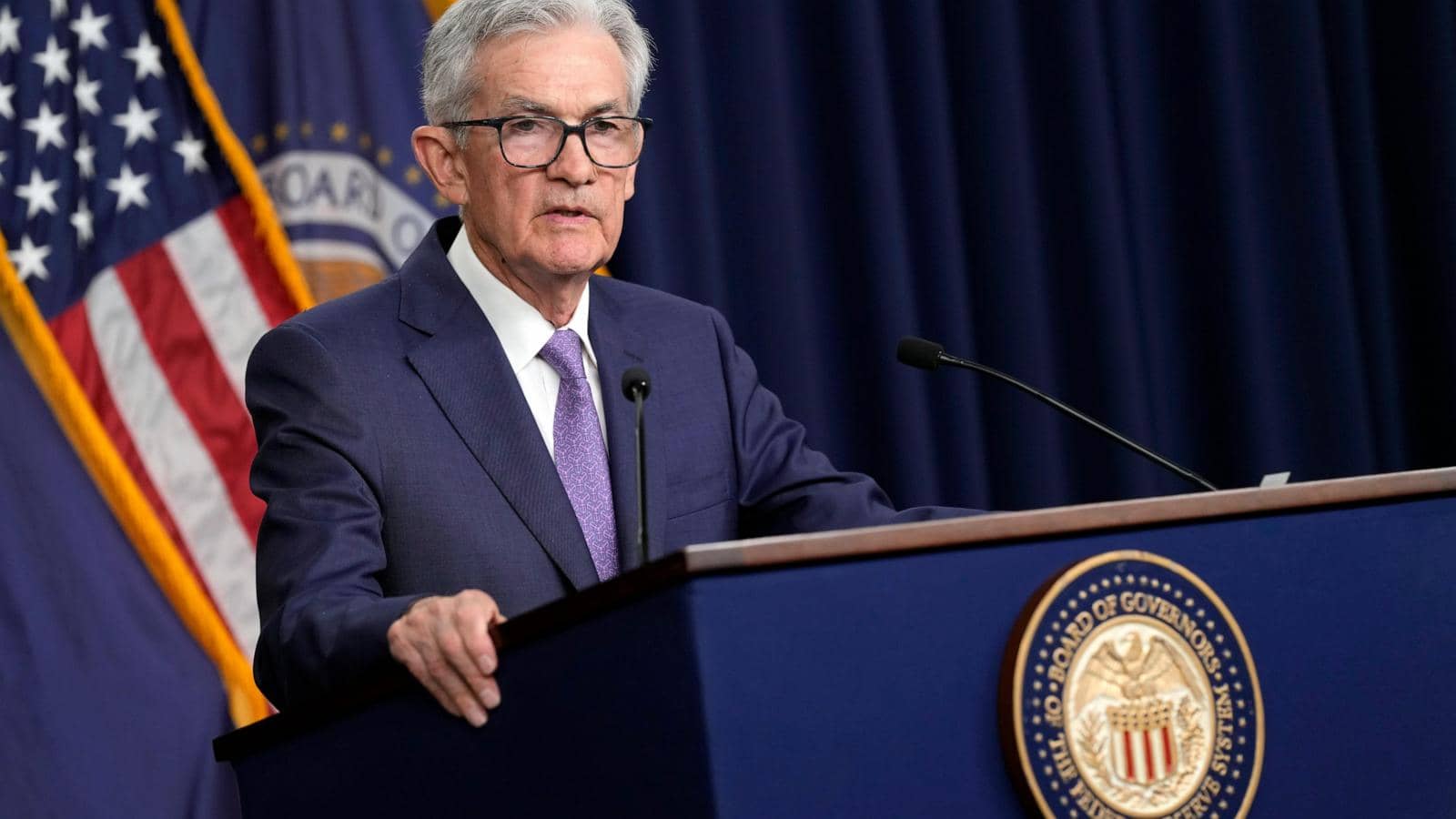 Powell stresses message that US job market is cooling, a possible signal of coming rate cut