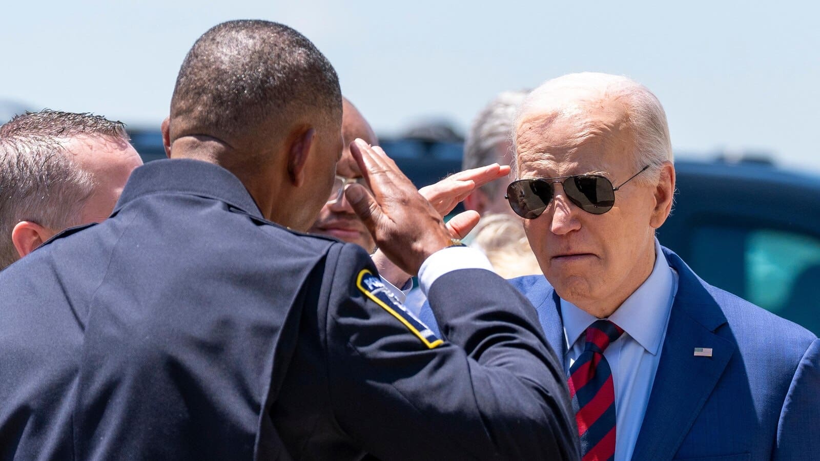 Biden stops in Charlotte during his NC trip to meet families of fallen law enforcement officers