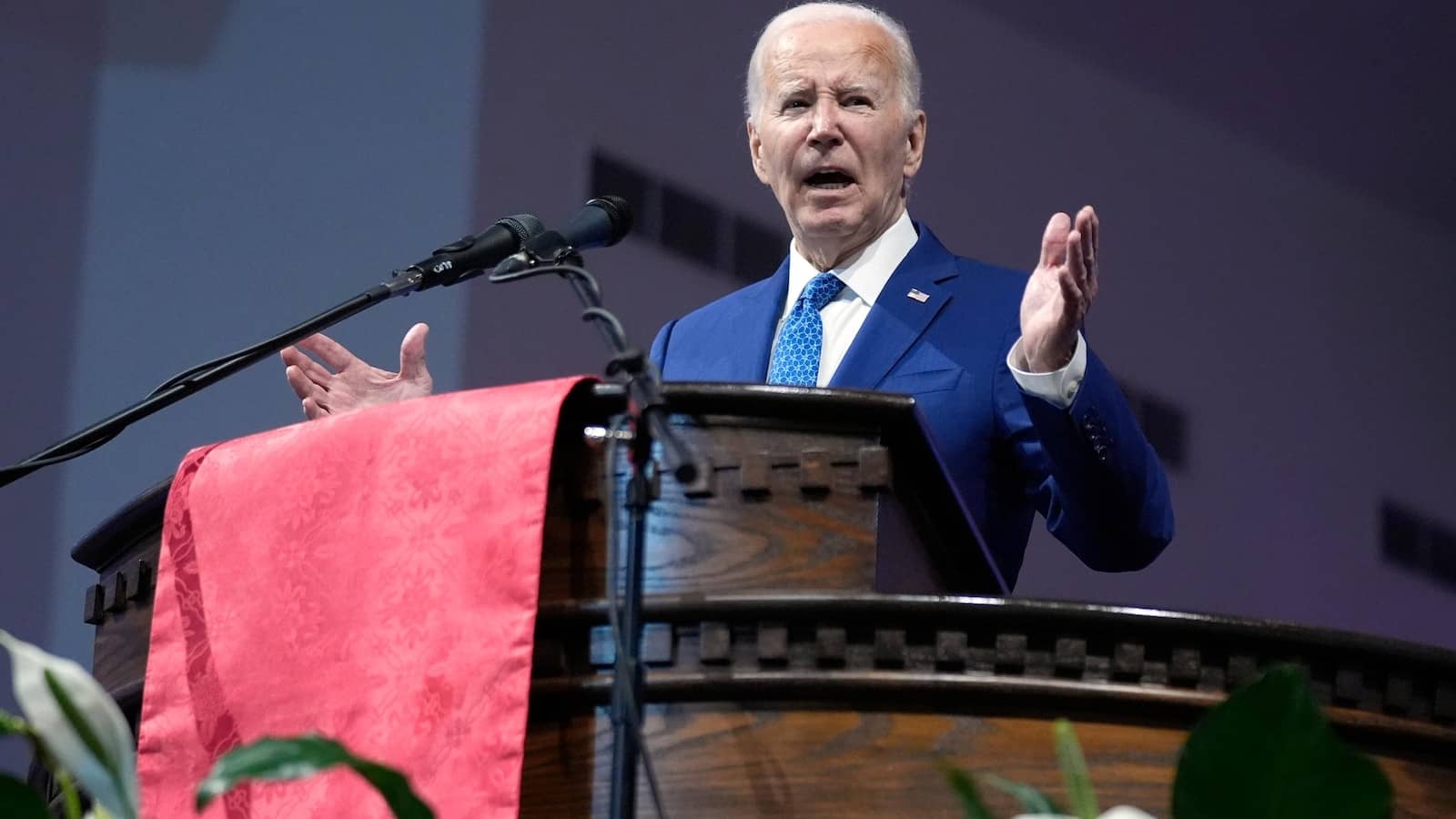 Biden campaigns in Pennsylvania, seeking to project strength and quiet jitters