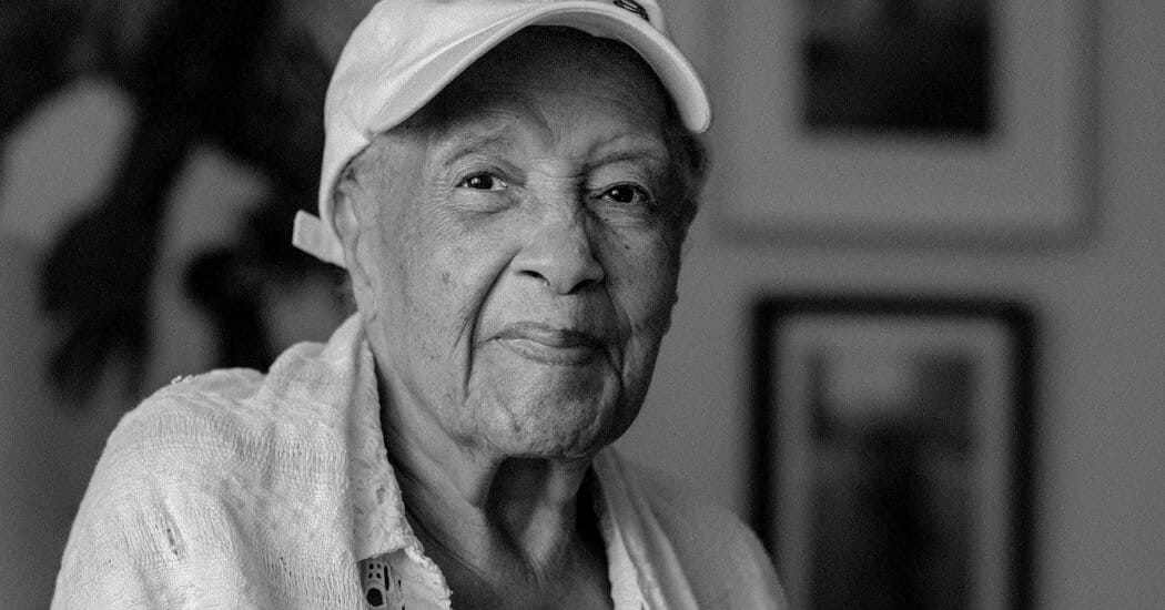 Elba Cabrera, Patron of Puerto Rican Culture in New York, Dies at 90