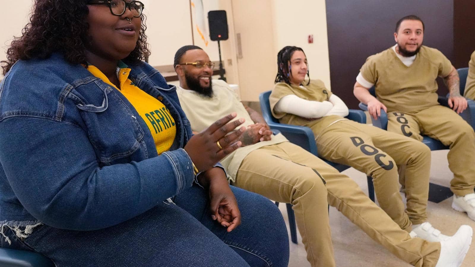 College students, inmates and a nun: A unique book club meets at one of the nation’s largest jails