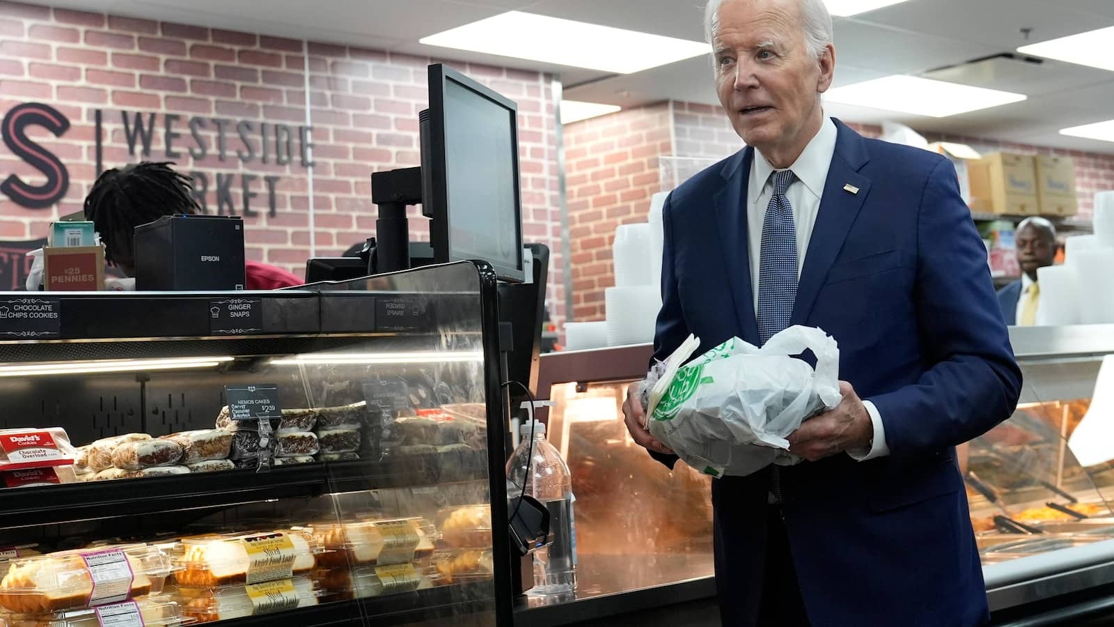 Biden courts Latino voters at Las Vegas conference